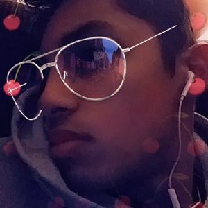 Meet your Posher, Daniel